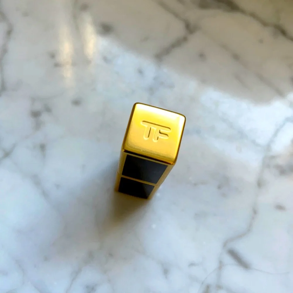 TOM FORD TRAVEL MINI SIZE IN TRUE CORAL